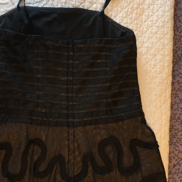 BCBG Vintage Black overlay Dress - Picture 3 of 3